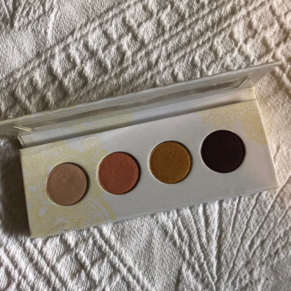 Pacifica Natural Minerals Eye Shadows